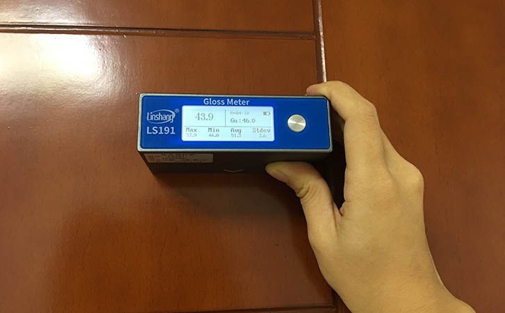 光泽度仪测量烤漆光泽