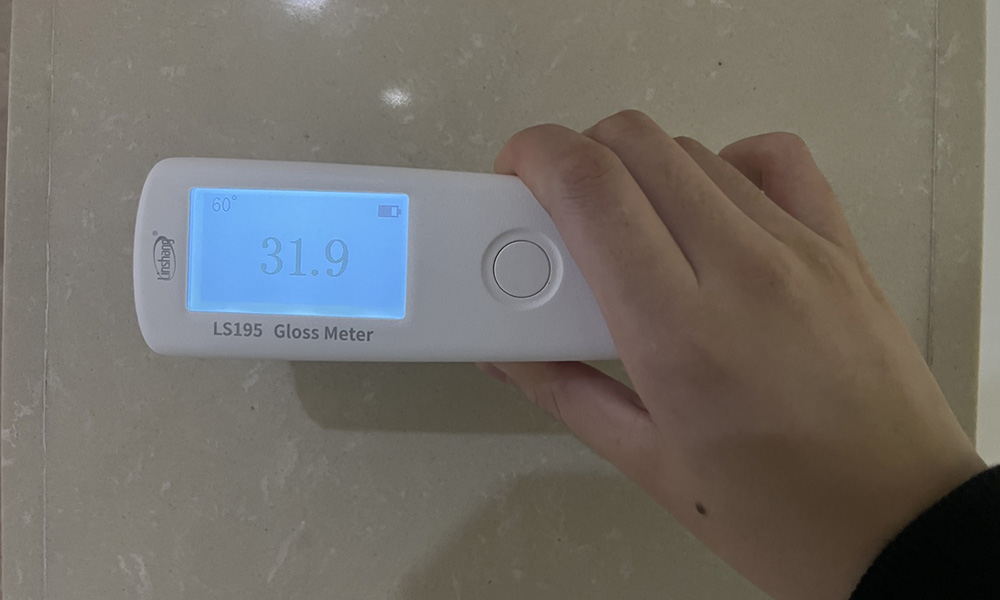 哑光瓷砖