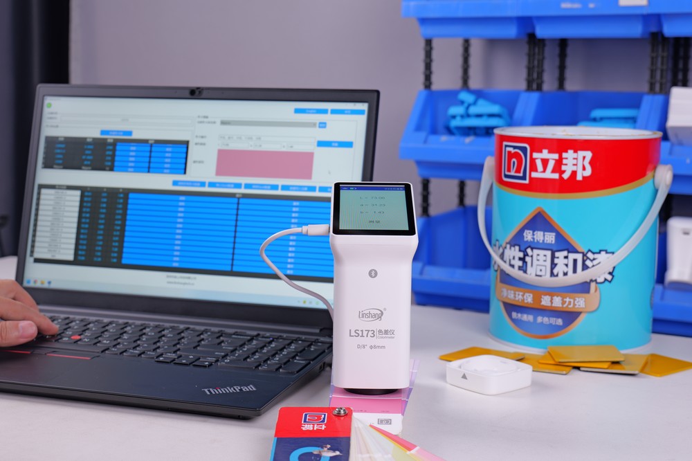 LS173色差仪配合电脑软件使用