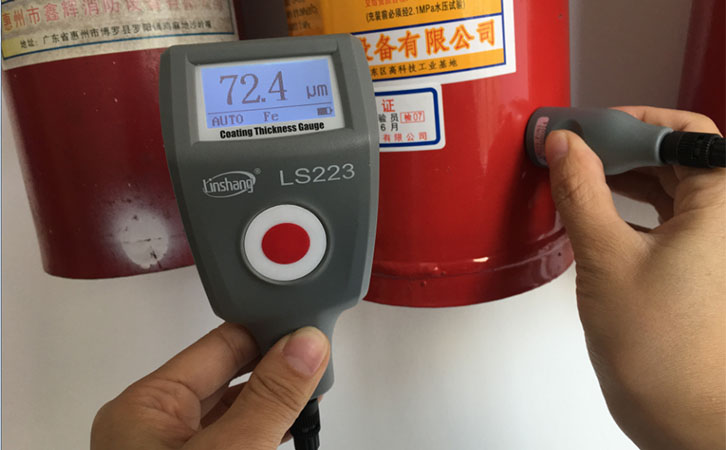 涂层测厚仪LS223测量灭火器
