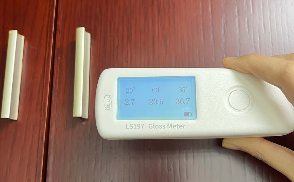 LS197测量家具漆膜的普通模式界面